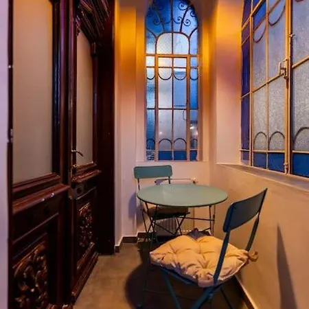 Downtown Victoriei Flat With Garden And Jacuzzi * Bukarest
